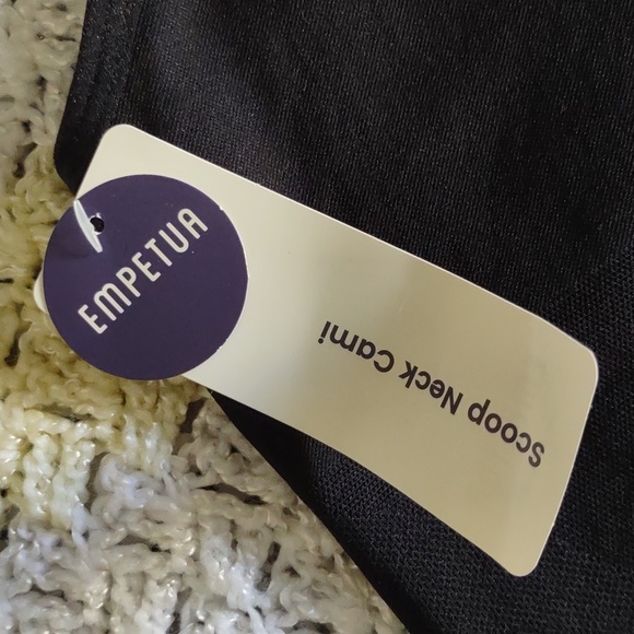 NWT Empetua by Shapermint XL Black Scoop Neck Cami - Picture 7 of 9